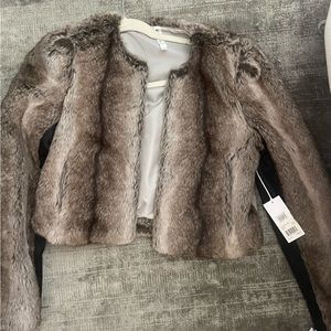 faux fur nordstrom jacket (size m)
